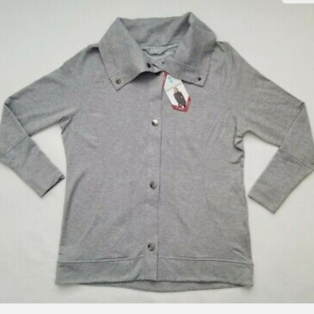 *Free county ladies gray snap strech breathable Cardigan